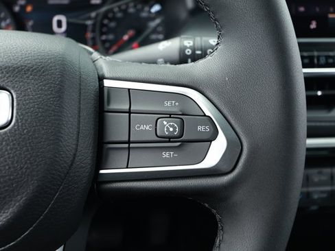 New 2026 Jeep Compass Latitude AWD/4WD image 14