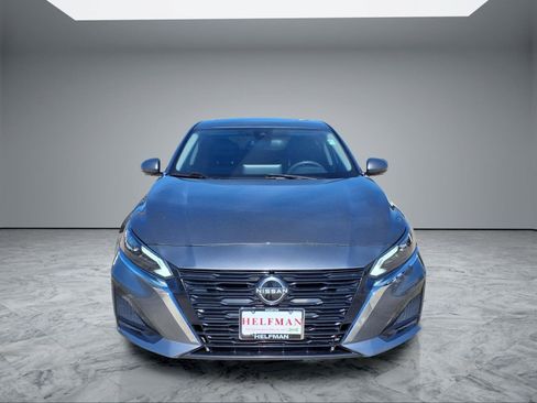 Used 2023 Nissan Altima 2.5 SL AWD/4WD image 2
