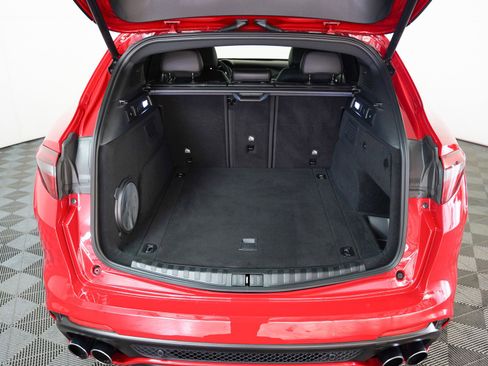 Used 2022 Alfa Romeo Stelvio Quadrifoglio w/ Active Assist Plus Package image 8