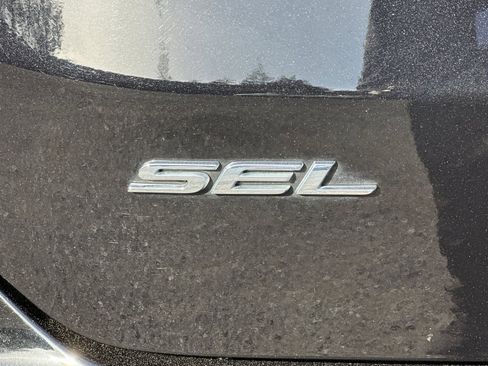 Used 2023 Ford Edge SEL w/ Convenience Package AWD/4WD image 26
