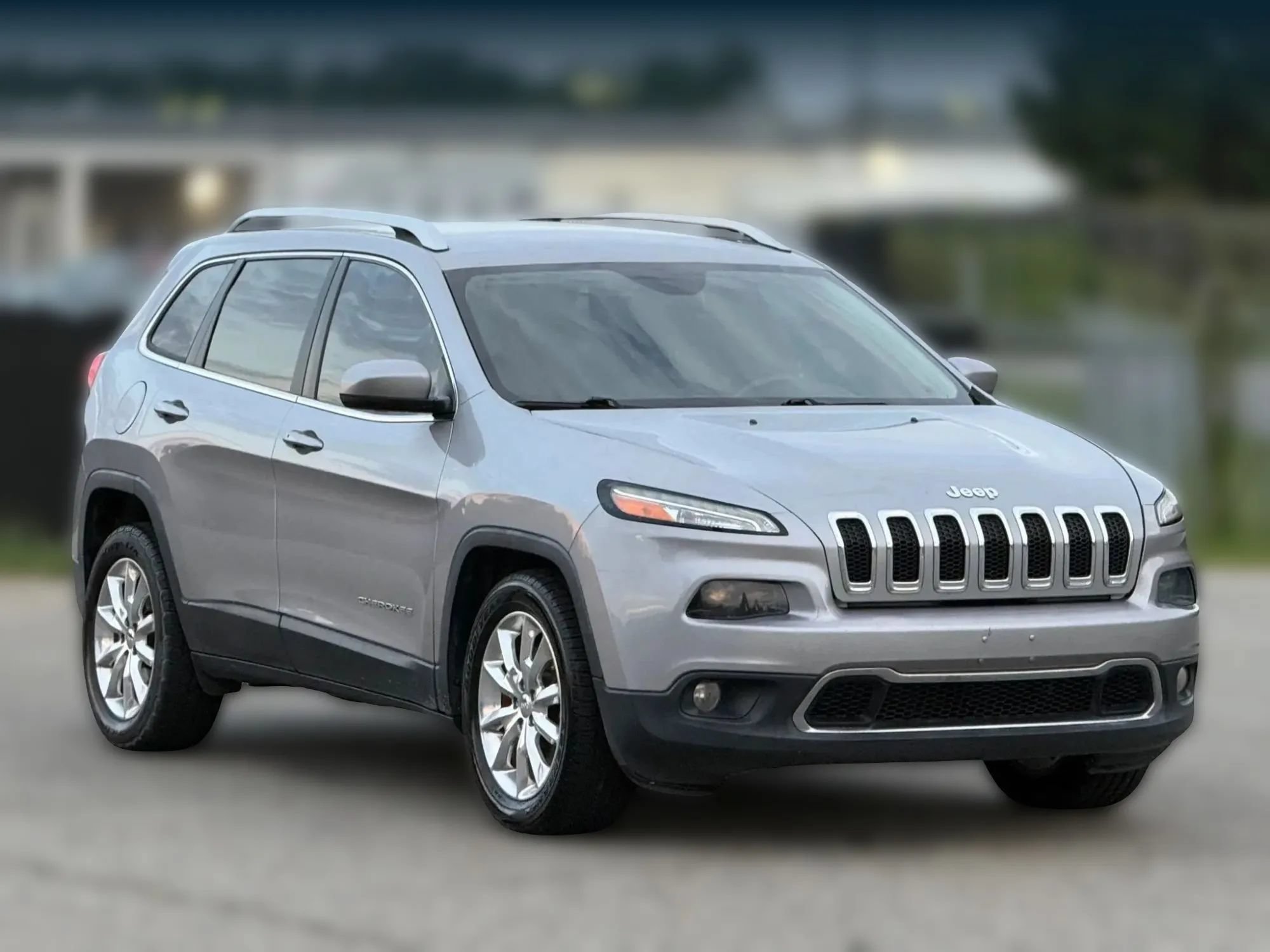 Used 2017 Jeep Cherokee Limited FWD image 1