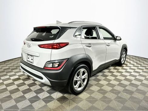 Used 2023 Hyundai Kona SEL w/ Convenience Package FWD image 3