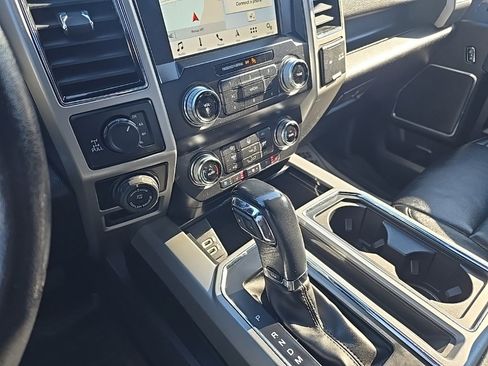 Used 2019 Ford F150 Lariat w/ Equipment Group 502A Luxury image 14