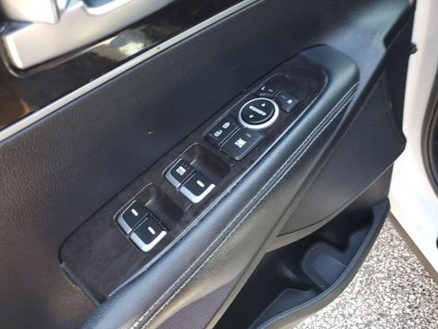 Used 2017 Kia Sorento LX FWD image 21