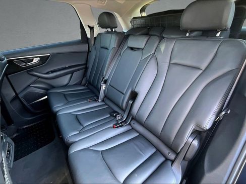 Used 2023 Audi Q7 3.0T Premium Plus AWD/4WD image 22