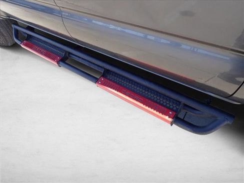 Used 2022 Toyota Tacoma SR5 image 7