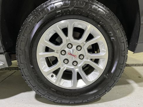 Used 2015 GMC Yukon SLE w/ Convenience Package AWD/4WD image 13