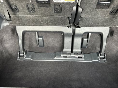 Used 2024 Toyota Sienna XLE image 17