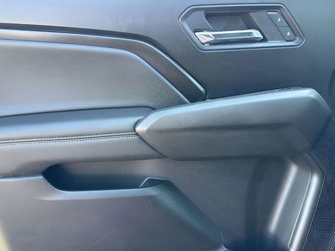 Used 2023 GMC Canyon Elevation w/ Convenience Package AWD/4WD image 25