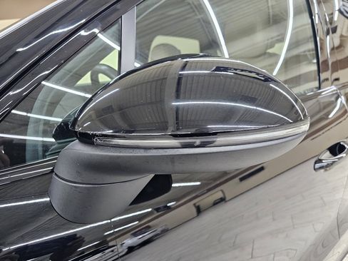 Used 2020 Porsche Cayenne image 12