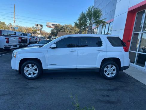 Used 2015 GMC Terrain SLE image 8