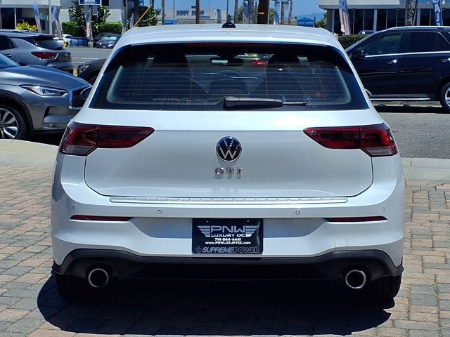 Used 2024 Volkswagen GTI SE w/ SE Leather Seats Package FWD image 4