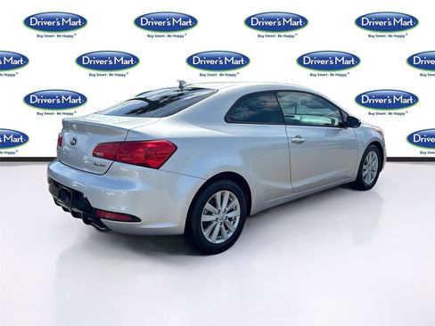 Used 2016 Kia Forte Koup EX FWD image 7