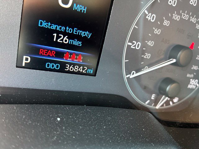 Used 2025 Toyota Corolla LE FWD image 71