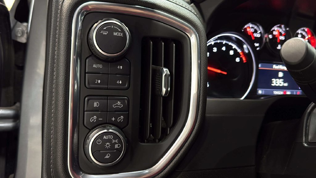 Used 2021 Chevrolet Silverado 1500 RST w/ True North Edition Plus AWD/4WD image 24