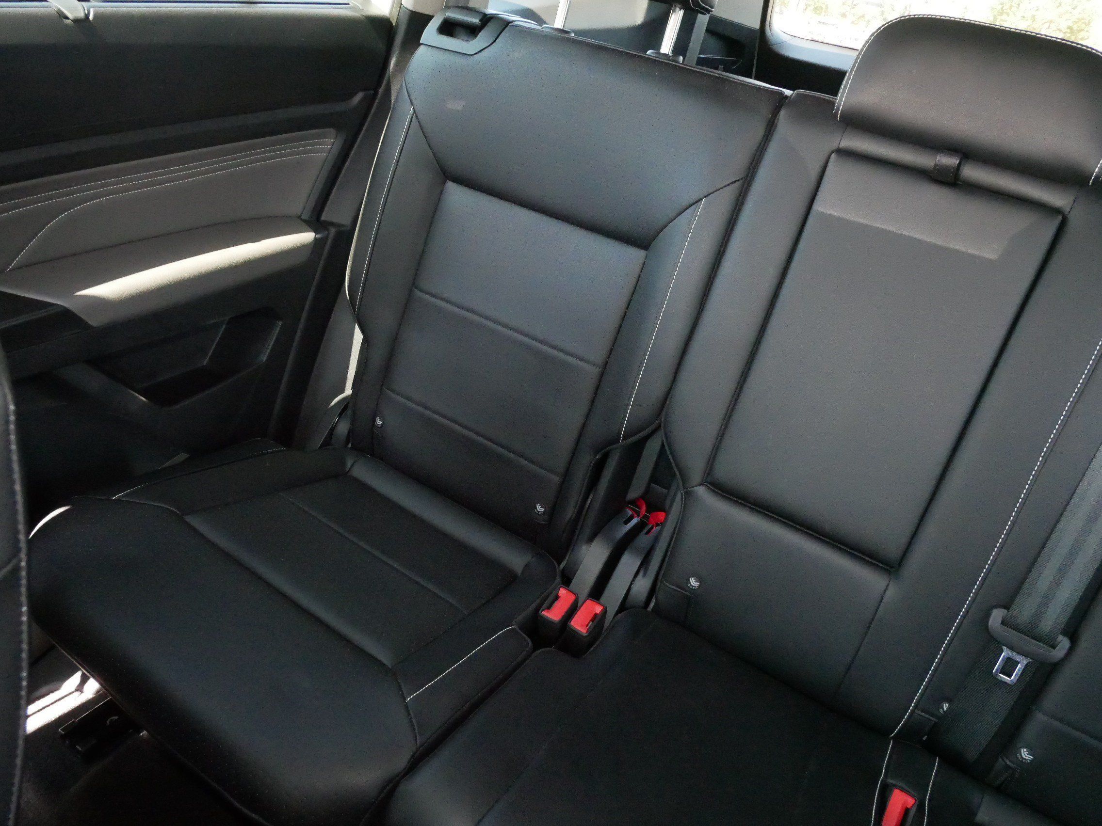Certified 2023 Volkswagen Atlas SE AWD/4WD image 12