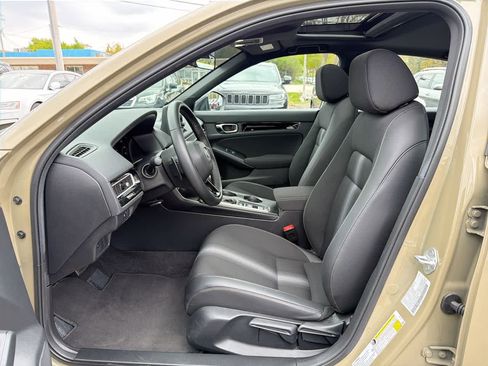Used 2025 Honda Civic Sport image 21
