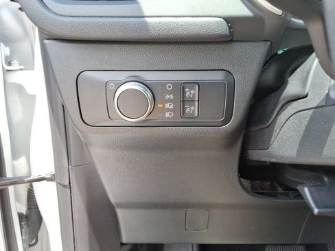 Used 2022 Ford Escape SE FWD image 36