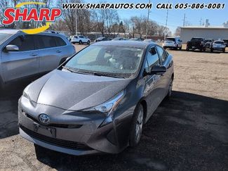 Used 2018 Toyota Prius Three w/ Advanced Technology Package video 1