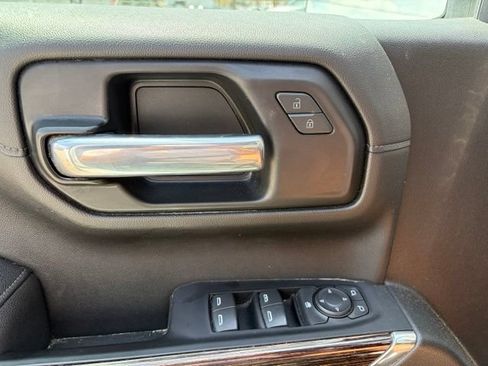 Used 2021 GMC Sierra 1500 SLE AWD/4WD image 11