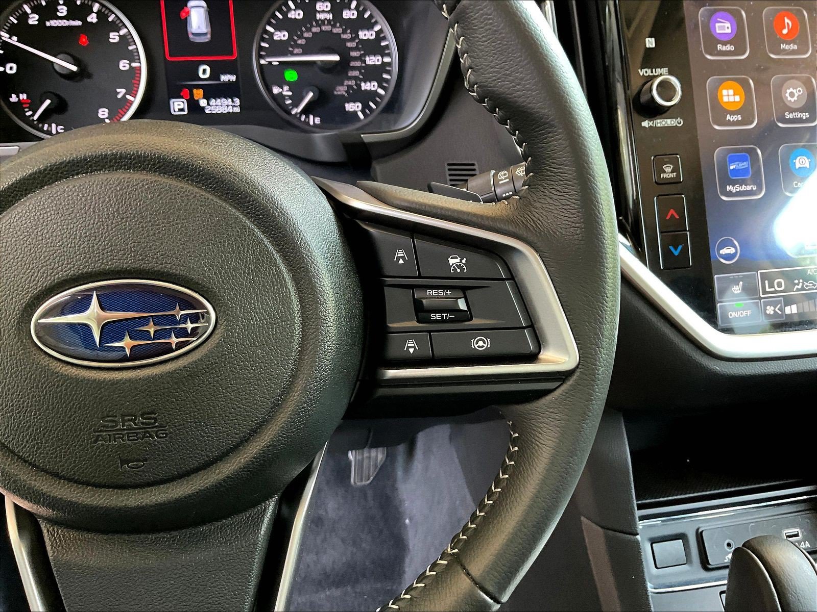 Used 2024 Subaru Ascent Premium w/ Convenience Package AWD/4WD image 12