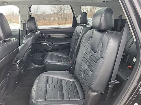 Used 2021 Kia Telluride SX w/ SX Prestige Package image 18