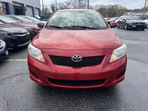 Used 2010 Toyota Corolla LE image 2