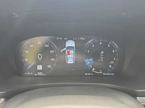 Used 2020 Volvo V60 T5 Cross Country w/ Protection Package Premier image 18