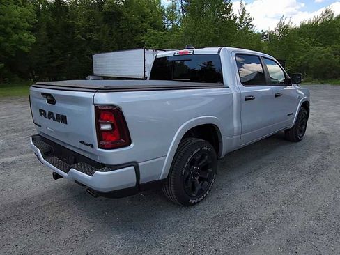 New 2026 RAM 1500 Big Horn AWD/4WD image 8