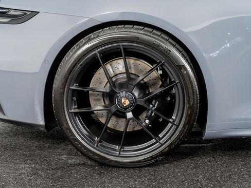 Used 2026 Porsche 911 Targa 4 GTS image 10