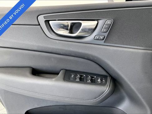 Certified 2026 Volvo XC60 B5 Plus AWD/4WD image 32