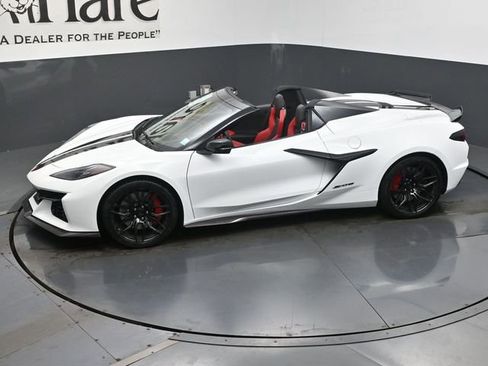 New 2026 Chevrolet Corvette Z06 w/ Stealth Interior Trim Package image 39