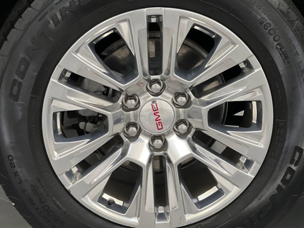 Used 2025 GMC Yukon XL Denali RWD image 75