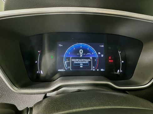 Certified 2025 Toyota Corolla Cross XLE FWD image 11