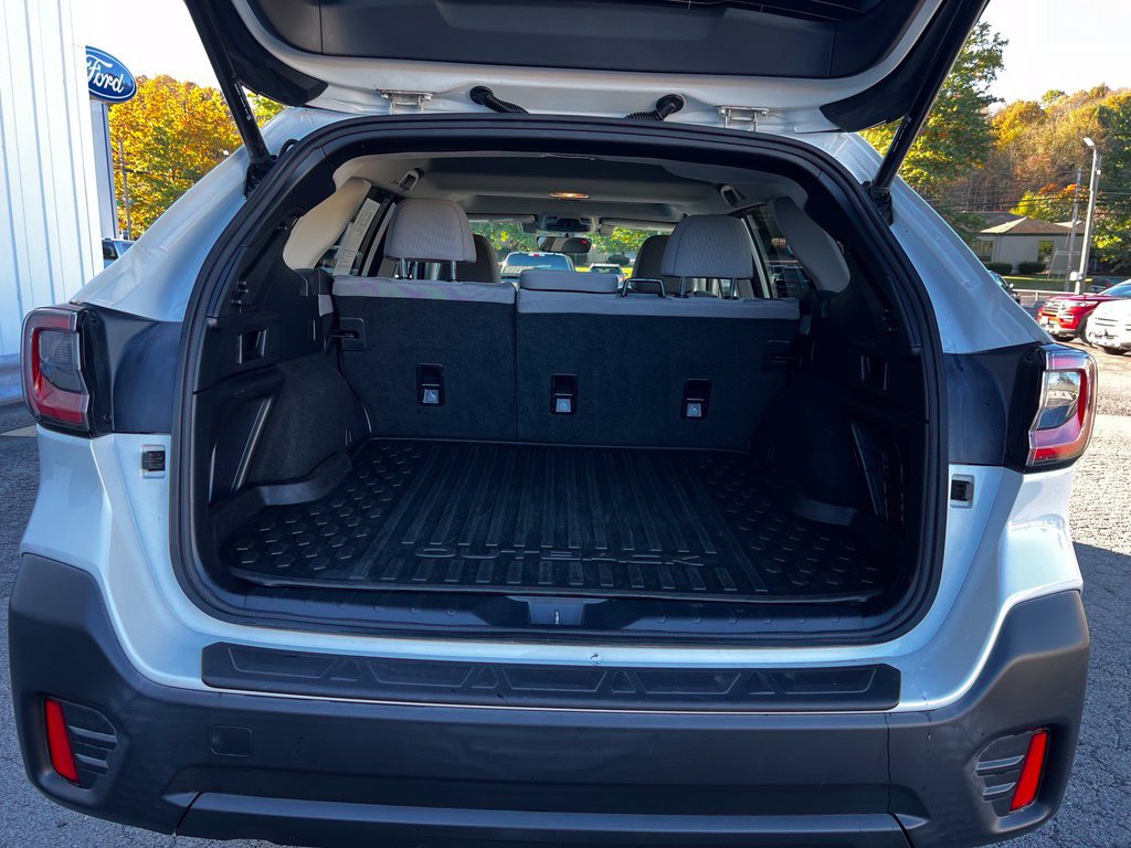 Used 2020 Subaru Outback Premium AWD/4WD image 13