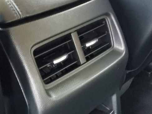 Certified 2024 Ford Edge SEL w/ Convenience Package AWD/4WD image 34