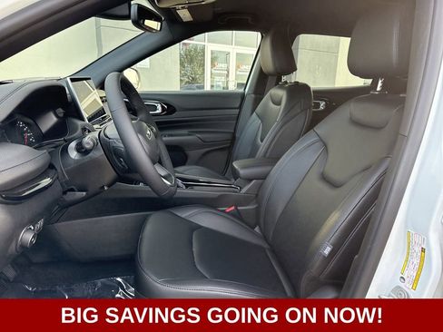 New 2026 Jeep Compass Limited AWD/4WD image 12