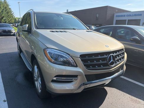 Used 2013 Mercedes-Benz ML 350 4MATIC image 4