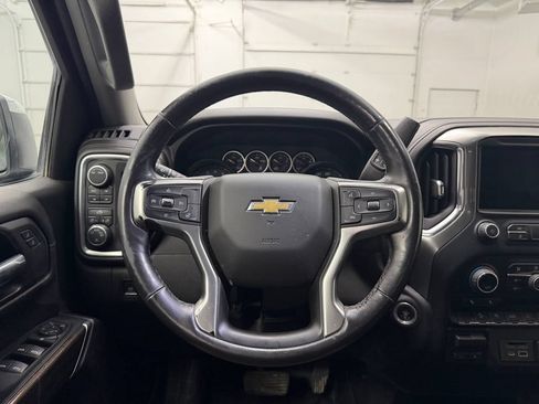 Used 2020 Chevrolet Silverado 1500 LT w/ All-Star Edition AWD/4WD image 11