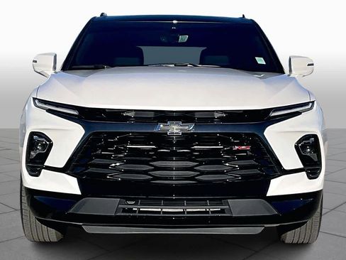 Used 2025 Chevrolet Blazer RS w/ Driver Confidence II Package image 3