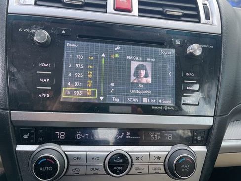 Used 2016 Subaru Legacy 2.5i Premium image 10