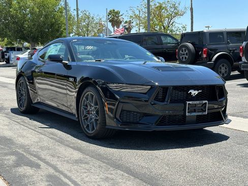 New 2026 Ford Mustang GT Premium w/ GT Performance Package RWD image 10