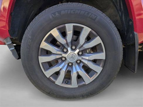 Used 2020 Toyota Tacoma Limited image 18