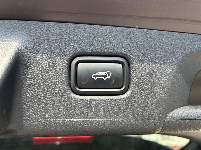 Used 2023 Hyundai Palisade SEL AWD/4WD image 35