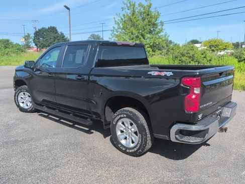 Certified 2022 Chevrolet Silverado 1500 LT w/ Bed Protection Package AWD/4WD image 3