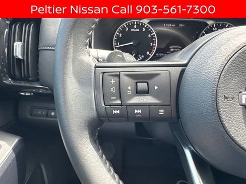 Certified 2025 Nissan Pathfinder SV w/ Cargo Package AWD/4WD image 13