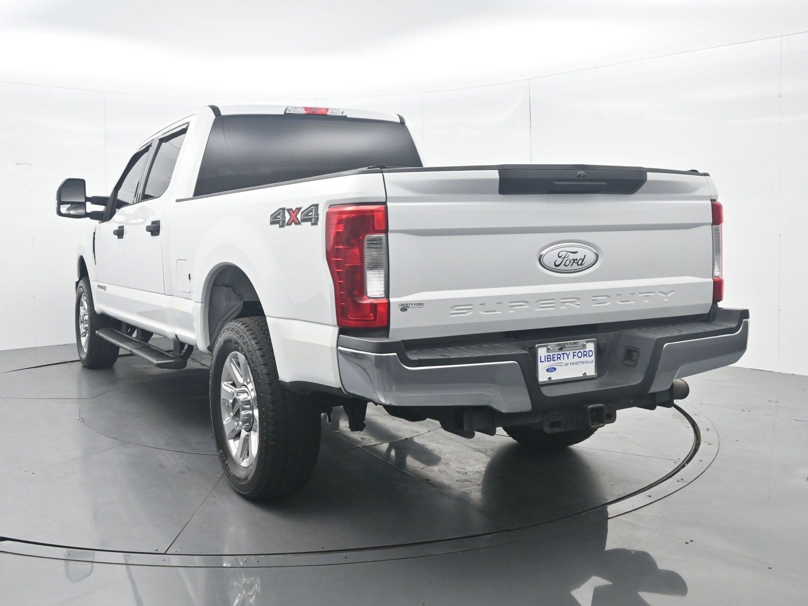 Used 2019 Ford F250 XLT AWD/4WD image 7