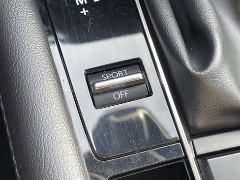 Used 2024 MAZDA MAZDA3 s FWD image 22