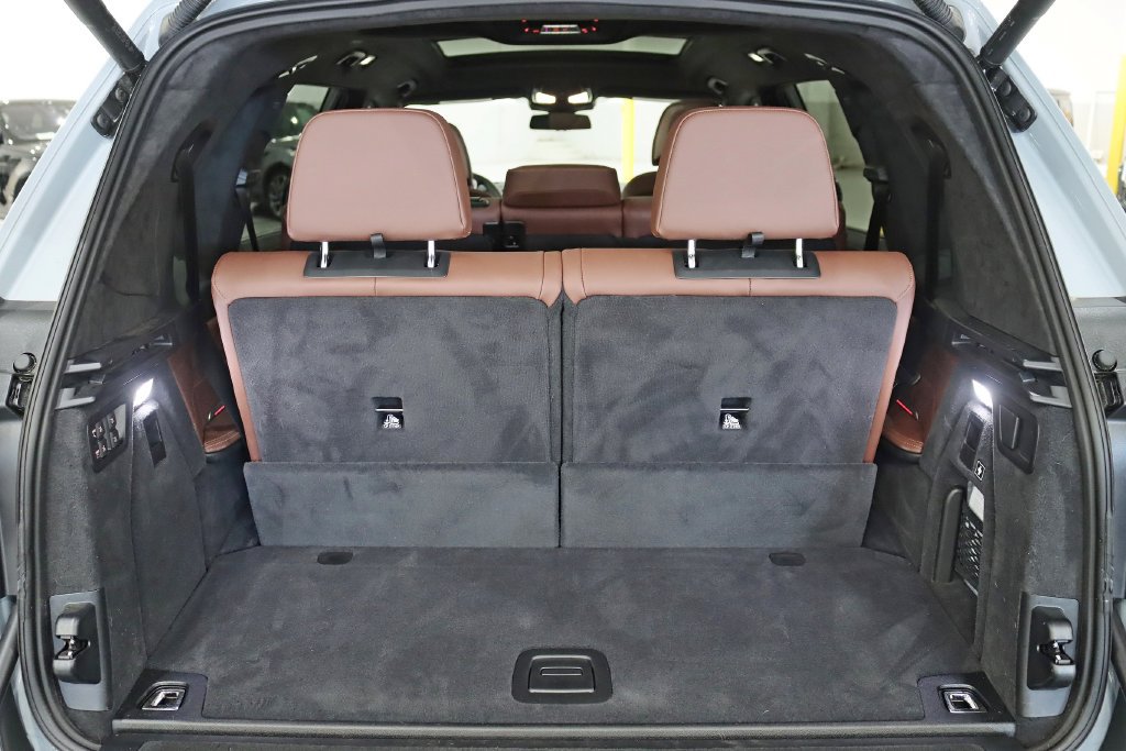 Used 2026 BMW X7 xDrive40i w/ M Sport Package AWD/4WD image 42