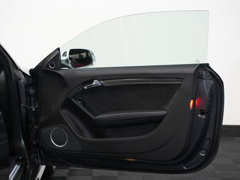 Used 2013 Audi RS 5 Coupe image 26